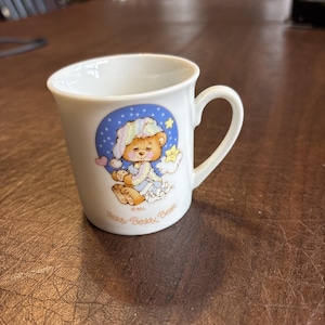 Taza de cerámica pequeña para bebé con diseño de osito de peluche vintage de Enesco, 1982. ¡RARA!