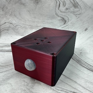 Paranormal Music Box in Black/Red Silk Ombre