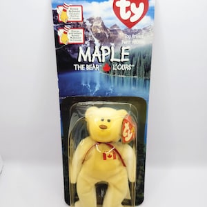 Vintage Ty McDonald&#39;s Teenie Beanie &quot;Maple&quot; the Canada Bear - Sealed in Box (4 inch)