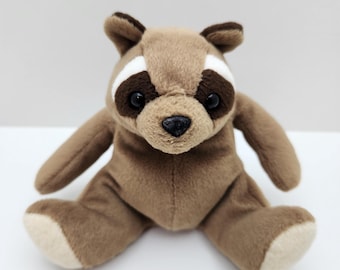 Gund Raccoon Plush Toy (6 inch)