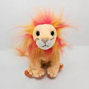 Vintage Ty Beanie Baby &#39;Bushy&#39; the Lion (7 inch)