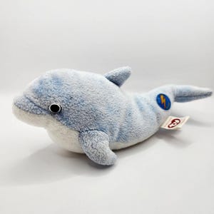 Ty Beanie Baby 'Clipper' the Dolphin (8 inch) - No Hang Tag