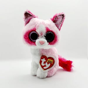 Vintage Ty Beanie Boo &quot;Mai&quot; the Pink Cat (6 inch) *Rare*