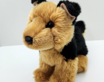 Douglas Plush "Rhea" the German Shepherd Dog (9 inch)