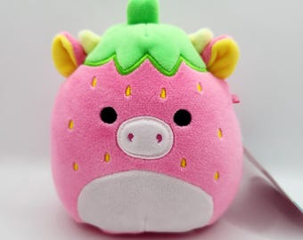 Squishmallow "Cleary" the Strawberry Cow Plush (5 inch)