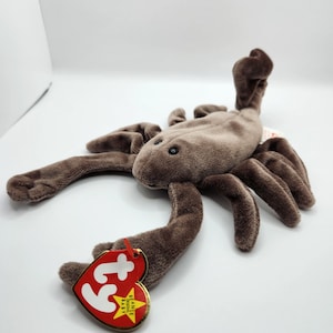 Vintage TY Beanie Baby &#39;Stinger&#39; the Scorpion (8 inch) *Extra Canadian Tush Tag*