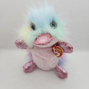 Vintage Ty Beanie Boo &#39;Petunia&#39; the Rainbow Platypus (6 inch)