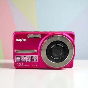 Sanyo Digital Camera - Etsy