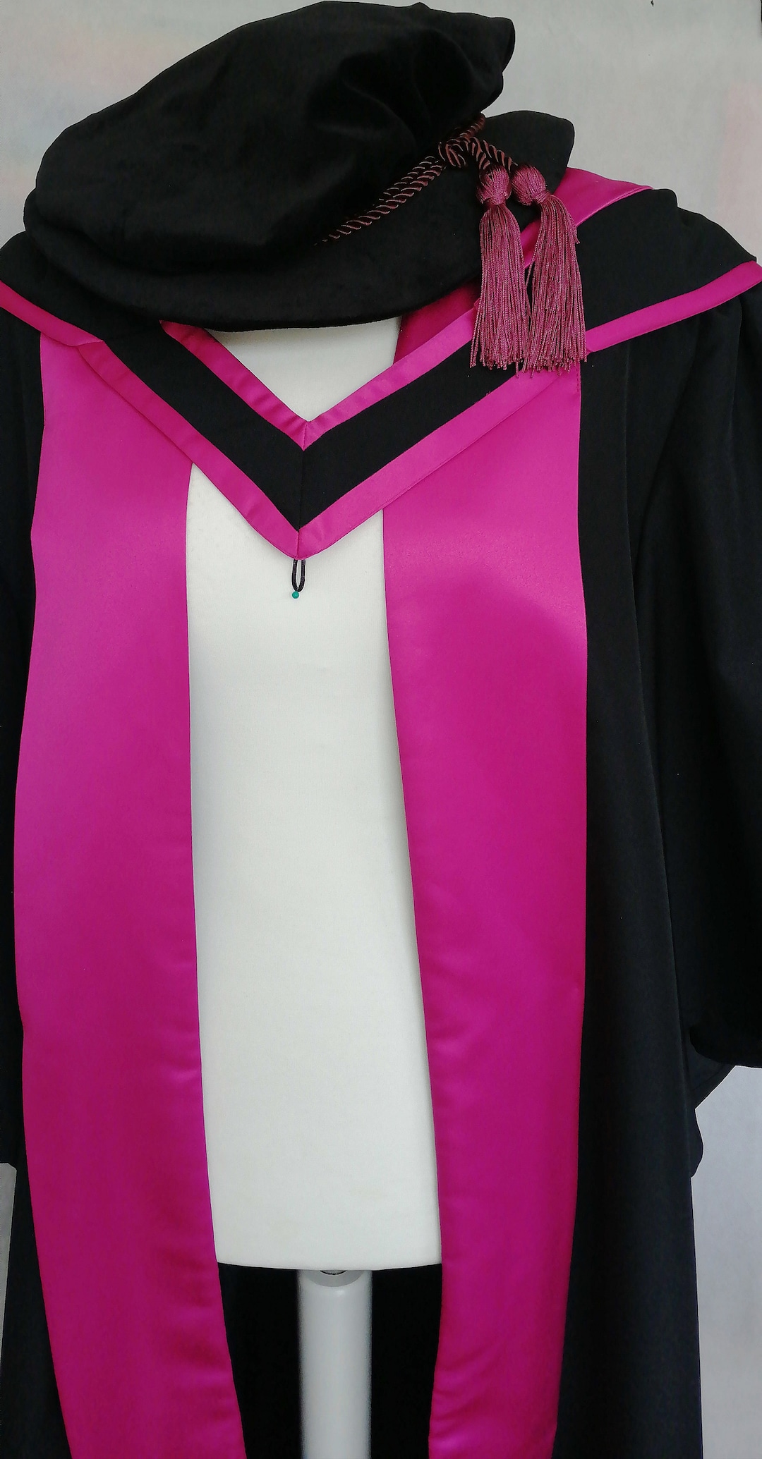 University of Glasgow PHD Graduation Gown and Hood, Luxury University