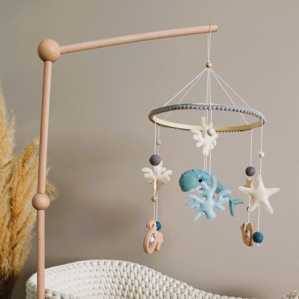 Baby Mobile | Mobile aus Filz | Walmobile | Wal Korallen Sterne | Newborn