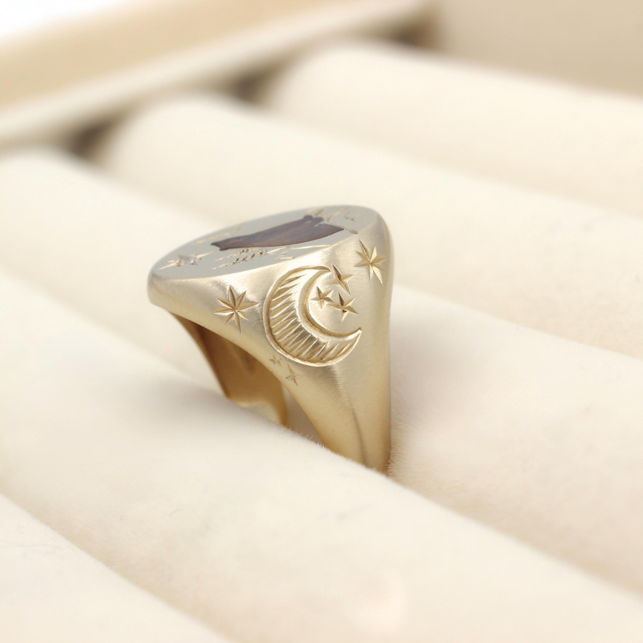 Custom Enamel Bear Signet Ring: Hand-engraved Forest Landscape - Etsy