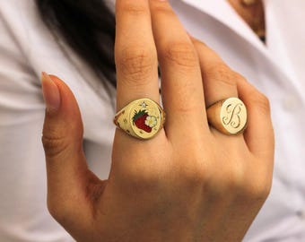 アクセサリー STRAWBERRY SIGNET RING SILVER Custom Strawberry Signet Ring, Engraved Fruits Ring, Hand