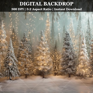 Puede incluir: Un telón de fondo digital que representa un bosque invernal con árboles de hoja perenne cubiertos de nieve. Los árboles están adornados con luces cálidas y brillantes, creando un ambiente festivo. El telón de fondo incluye el texto "DIGITAL BACKDROP" y "300 DPI | 3:2 Aspect Ratio | Instant Download".