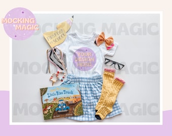 MOCK DE CAMISA ESCOLAR - Regreso a la escuela - Primer día de clases - Último día de clases - Blanco en blanco Bella Canvas 3001 Niño pequeño maestro juvenil Mock