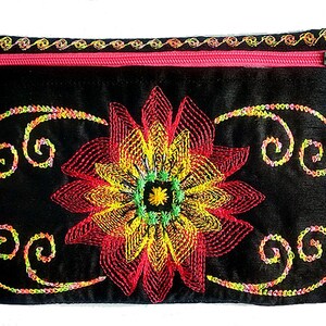 Flor de Pascua, en aro, bolsa, flor con cremallera, 4 tamaños, diseño de bordado a máquina, INSTANTÁNEO, DESCARGA/N.º 1093