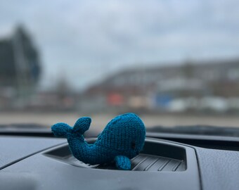 Mini Knitted Whale