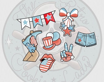 Può includere: Un set di 10 tagliabiscotti rosso, bianco e blu che presentano un segno di pace, una lingua che sporge con la bandiera americana, un paio di stivali, un cappello, un fiocco, un paio di pantaloncini e uno stendardo con stelle. I tagliabiscotti sono su uno sfondo blu chiaro con il testo "The Cookie Lady" in un cerchio.