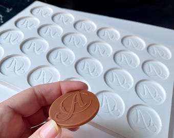 Customized silicone mold for Chocolate, Personalized mold 24 cavities food silicone mold, Name cake topper, Cupcake topper, Diameter 40x3mm