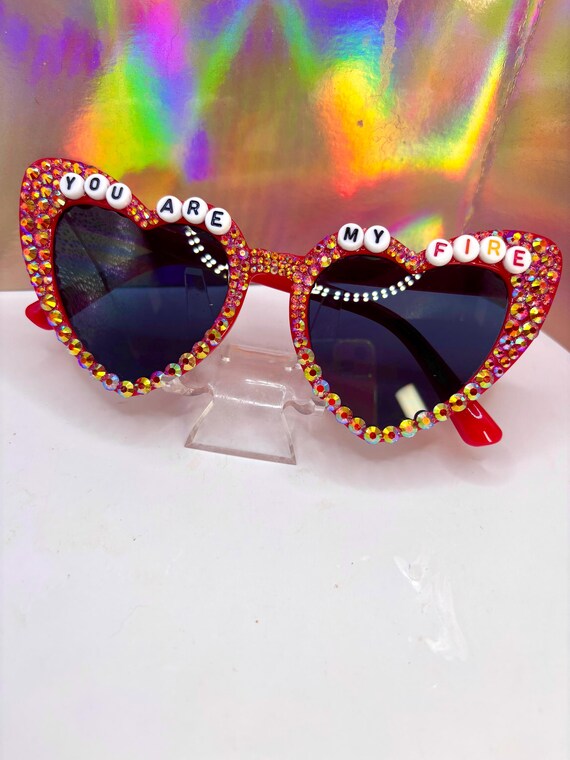 Customizable Bedazzled Heart Sunglasses – Backstreet Boys  display picture 1