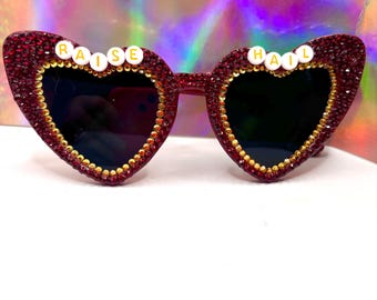 Commanders Rhinestone Heart Sunglasses – Maroon & Gold NFL Glasses