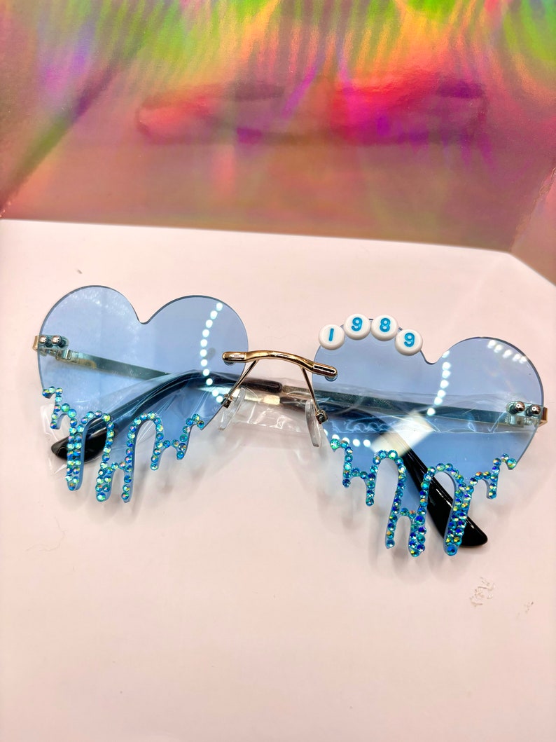 CUSTOMIZABLE CONCERT BADAZZLED Drip Sunglasses Light Blue