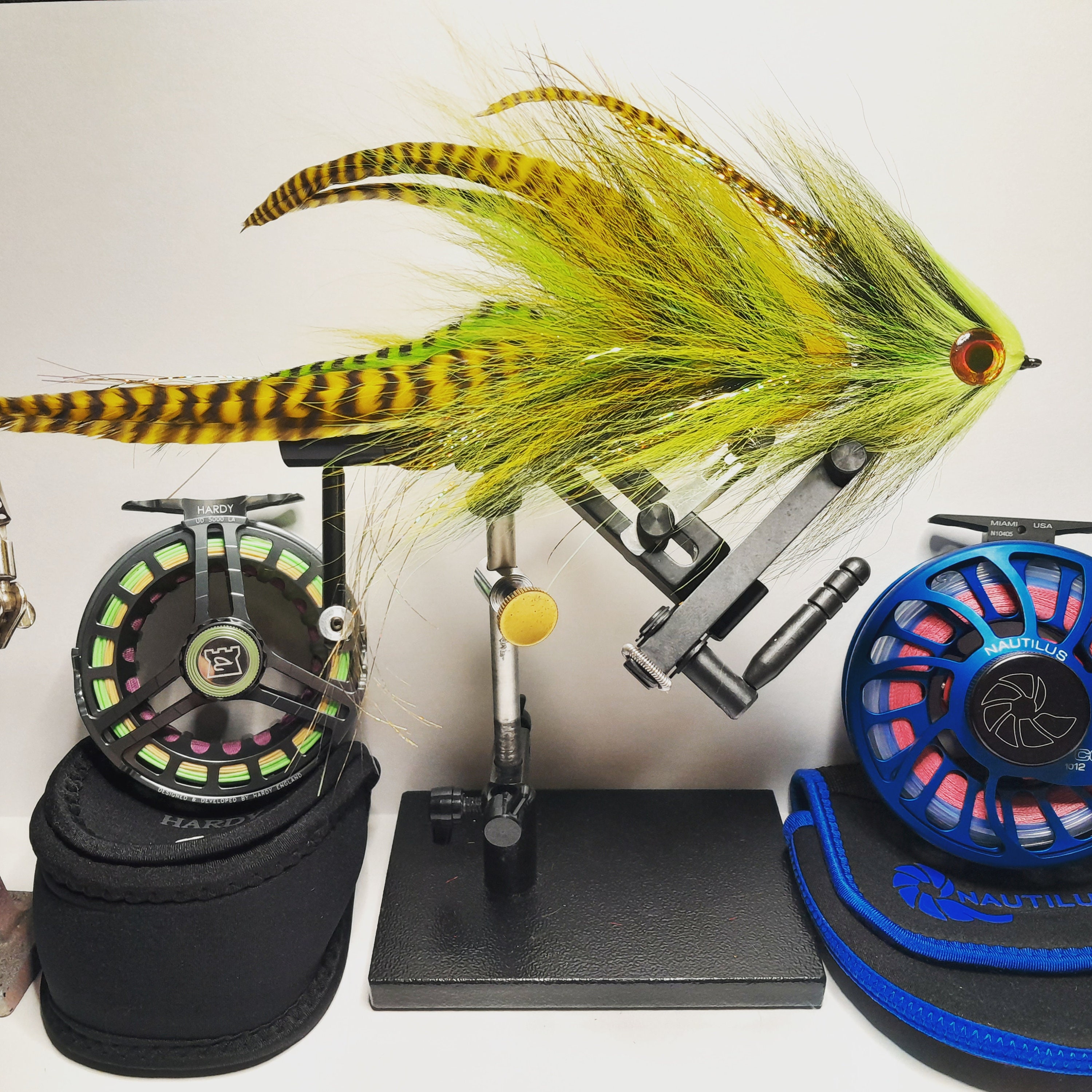 Fly fishing Musky Fly 5/0 2x articulated (TOUGHEST FLIES AROUND)