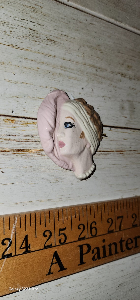 Cameo Profile Ceramic Brooch Pin Pink FLAPPER Gir… - image 5