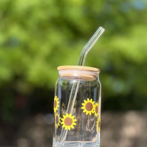 Sunflower 16oz Libby glass with bamboo top and glass straw