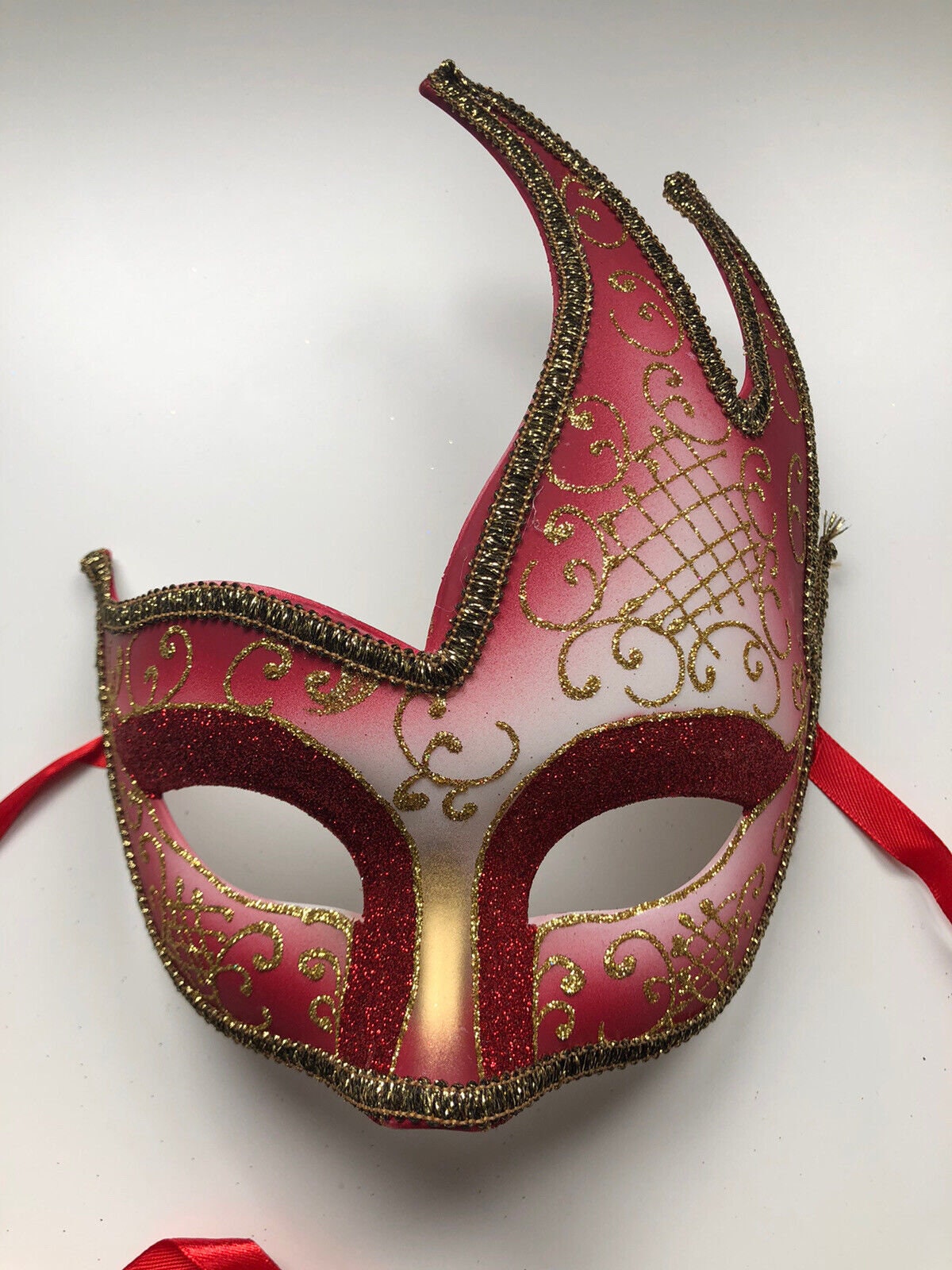 Masquerade Mask Garland, Masquerade Mask Banner, Masquerade Ball Party  Decorations, Theatre Party Decor, Masquerade Birthday Decor 