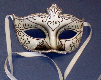 Black Gold Venetian Style Masquerade Mask Men’s Women’s Unisex