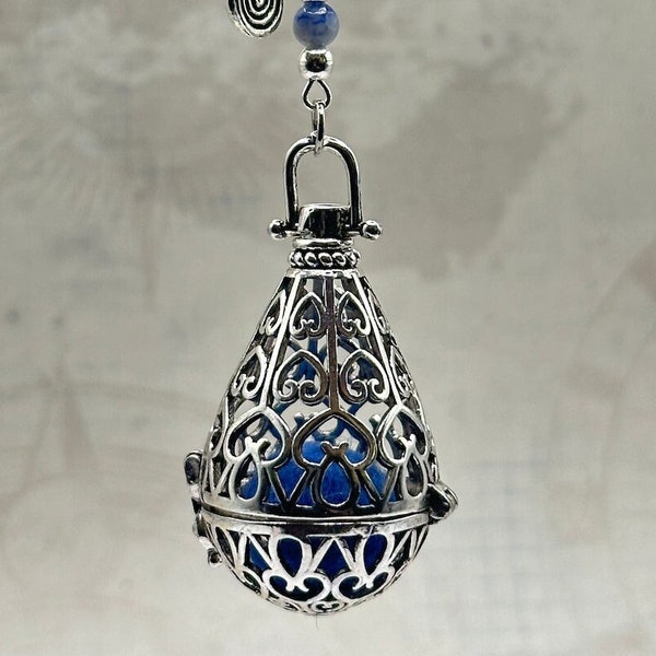 Filigree Waterdrop Cage Aromatherapy Locket, Essential Oil Diffuser