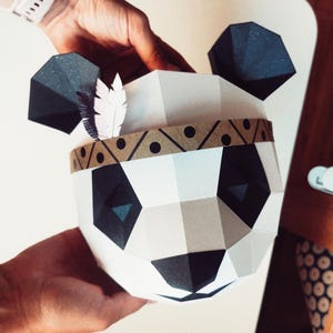 Scultura di carta tribale panda - Modello di carta 3D - Decorazione unica per la casa SVG DXF PDF