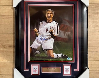 Mia Hamm signed autographed USA Soccer 11x14 photo framed Beckett