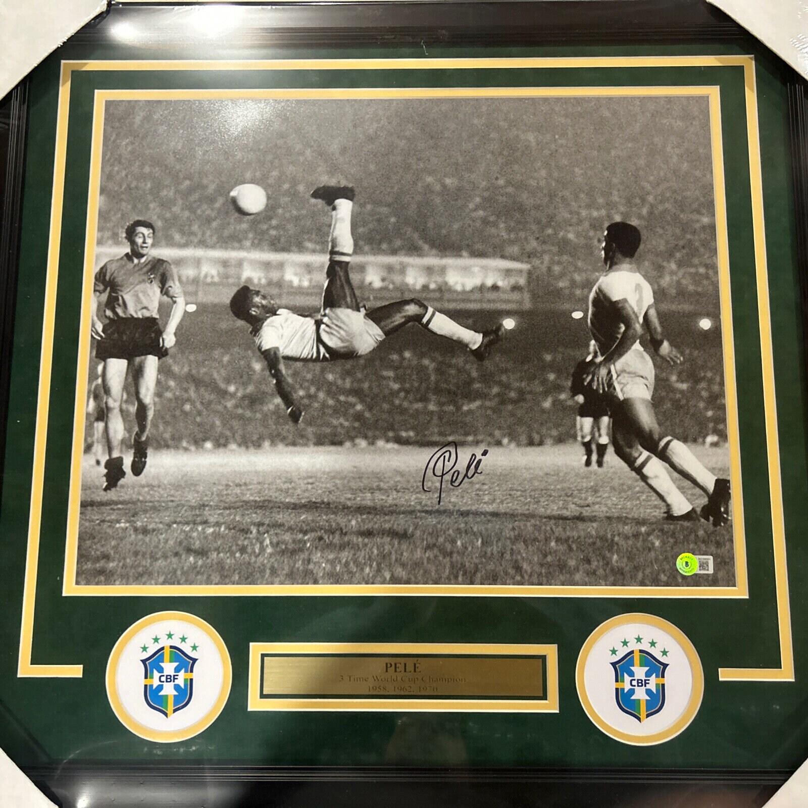 ペレ直筆サイン入りサイン入りサッカーブラジル16x20フォトフレーム ペレ直筆サイン入りサイン入りサッカーブラジル16x20フォトフレーム