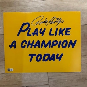 Rudy Ruettiger signed autographed Play Like A Champion Today 11x14 Photo Beckett