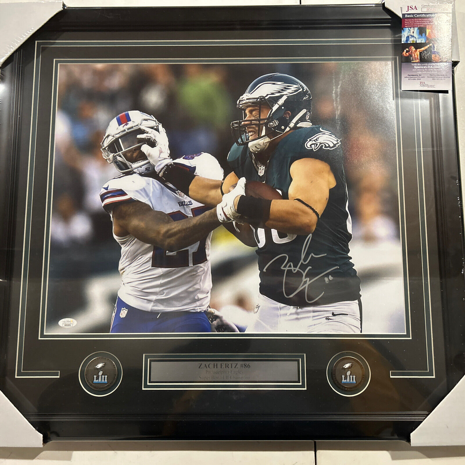 Zach Ertz Autograph Signed Philadelphia Eagles 16x20 Photo Framed