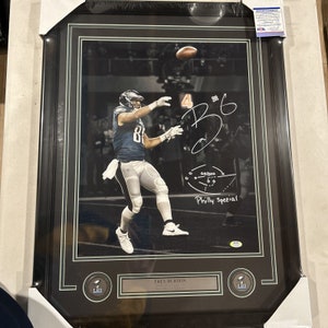 Trey Burton autograph signed Philadelphia Eagles Philly Special inscribed 16x20 Super Bowl 52 Photo Framed