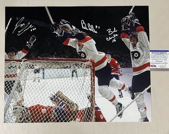 LBC Line Reggie Leach, Bill Barber, Bobby Clarke Autograph Signed Flyers 16x20 Photo JSA
