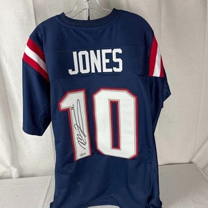 Mac Jones signed autographed New England Patriots custom jersey Beckett