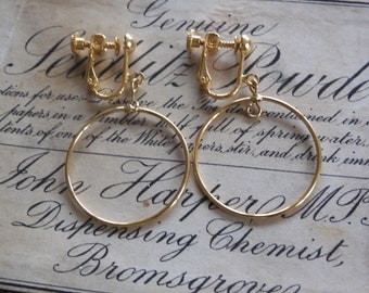 Wonderful Vintage 1970s 18ct Gold Plated HOOP Clip on Earrings with adjustable clips