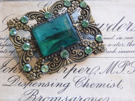 Wonderful Art Deco Emerald GREEN Czech Brooch wit… - image 5
