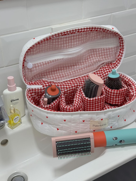 hair dryer makeup traveling bag Travel Pink Designed for the modern beauty lover 1pc Floral Quilted Hair Dryer