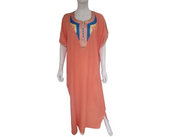 Moroccan traditional gandoura/ kaftan/ long Muslim dress with short sleeves for women-peach color