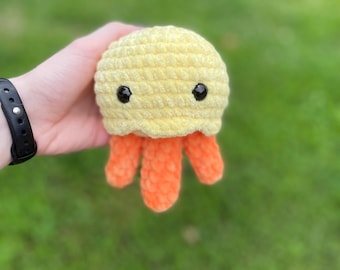 Jellyfish crochet plushie | amigurumi jelly stuffed animal toy
