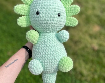 Axolotl crochet plushie | amigurumi axolotl