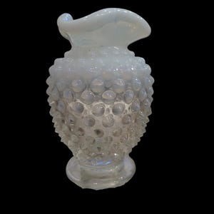Vintage 1940s Fenton Art Glass White Opalescent Hobnail Mini Vase ...