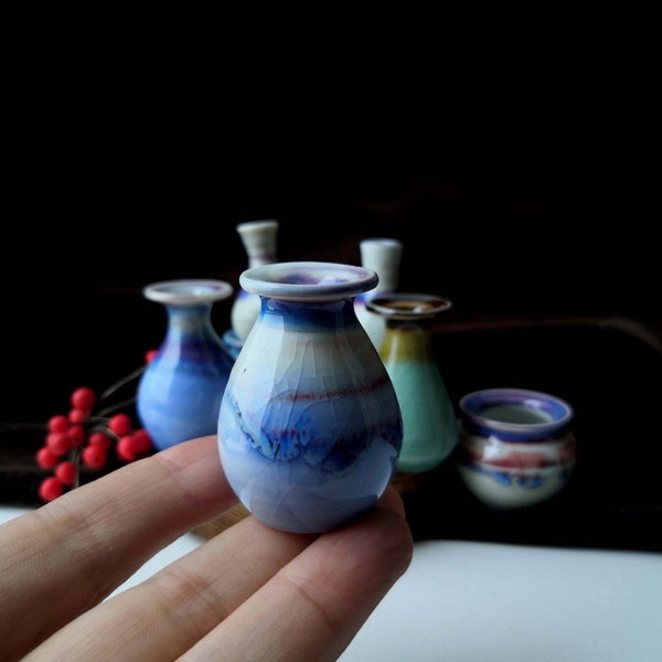 Desktop Art Tiny Vase Decor, 100% Handmade Vase, Miniature Flower Vase, Miniature Vase, Dollhouse Vase, Mini Ceramic Vase (no bottom hole)