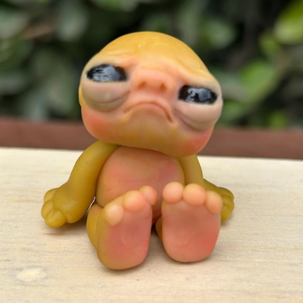 Hand-sculpted Mossling Creature "Pebble" – One-of-a-Kind Polymer Clay Art