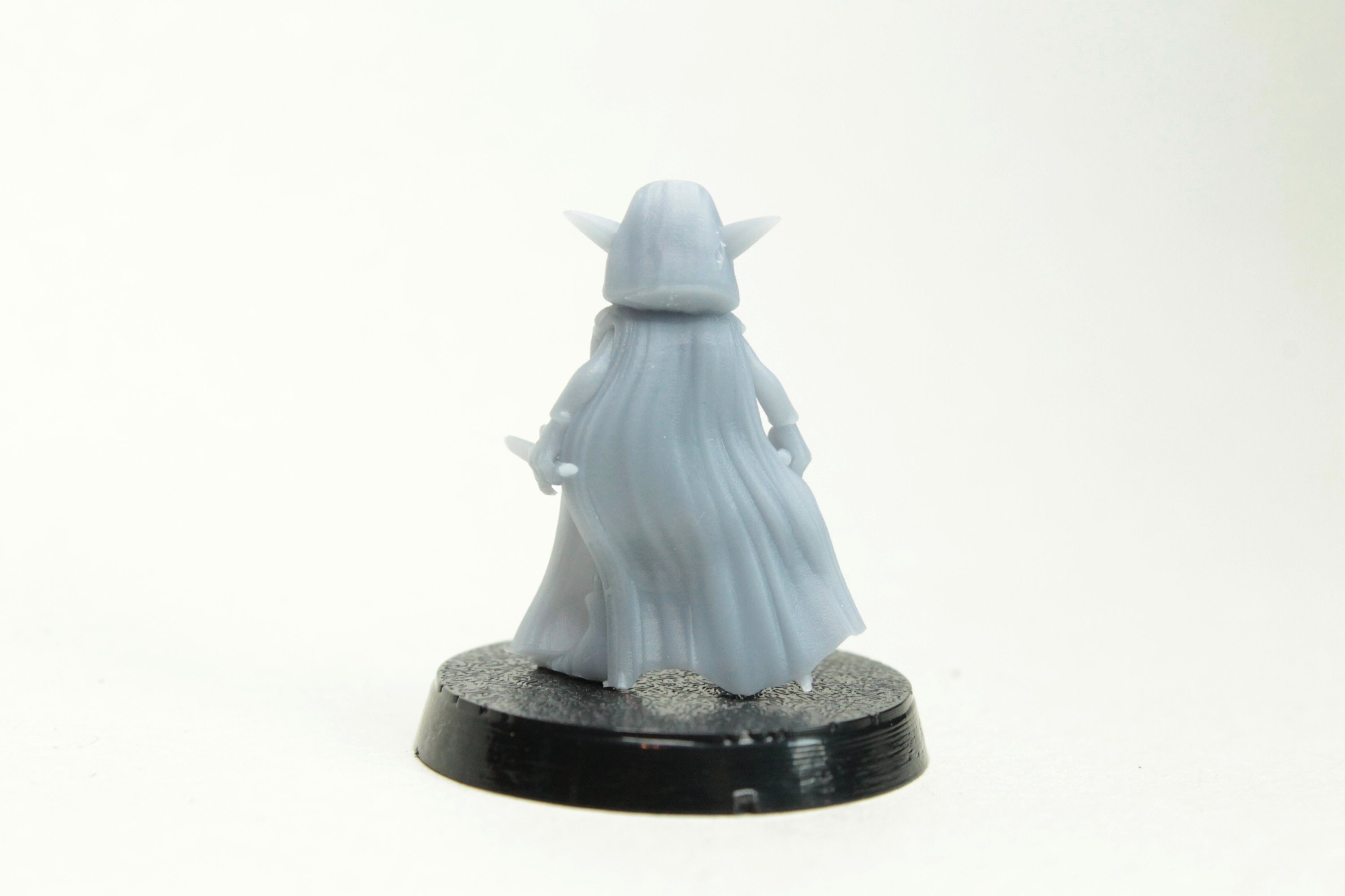 TTRPG Minifigure Goblin Female Rogue Thug 4 unpainted Dnd, Pathfinder
