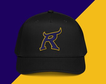 Sombrero con cuernos "R"